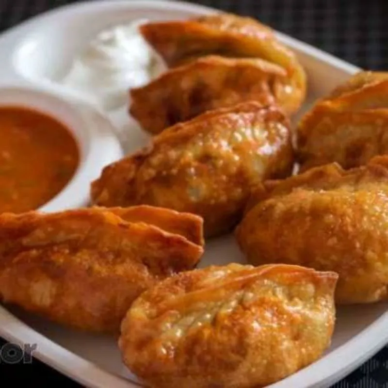 Paneer Fried Momos Half